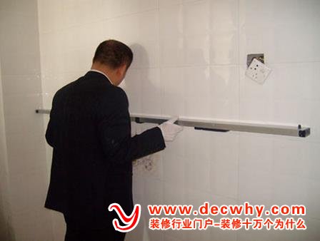 装修中期验收墙面瓷砖