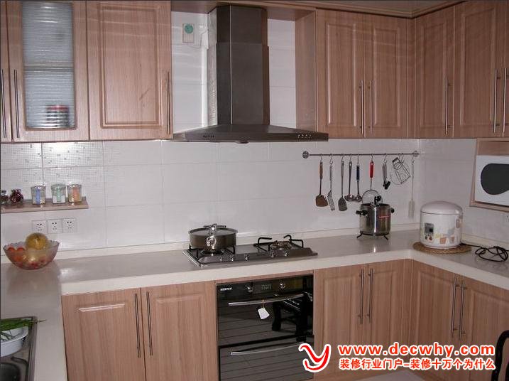 厨房装修设计上怎样省钱