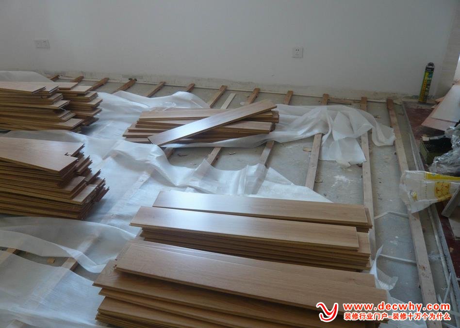 铺实木地板的质量要检验好