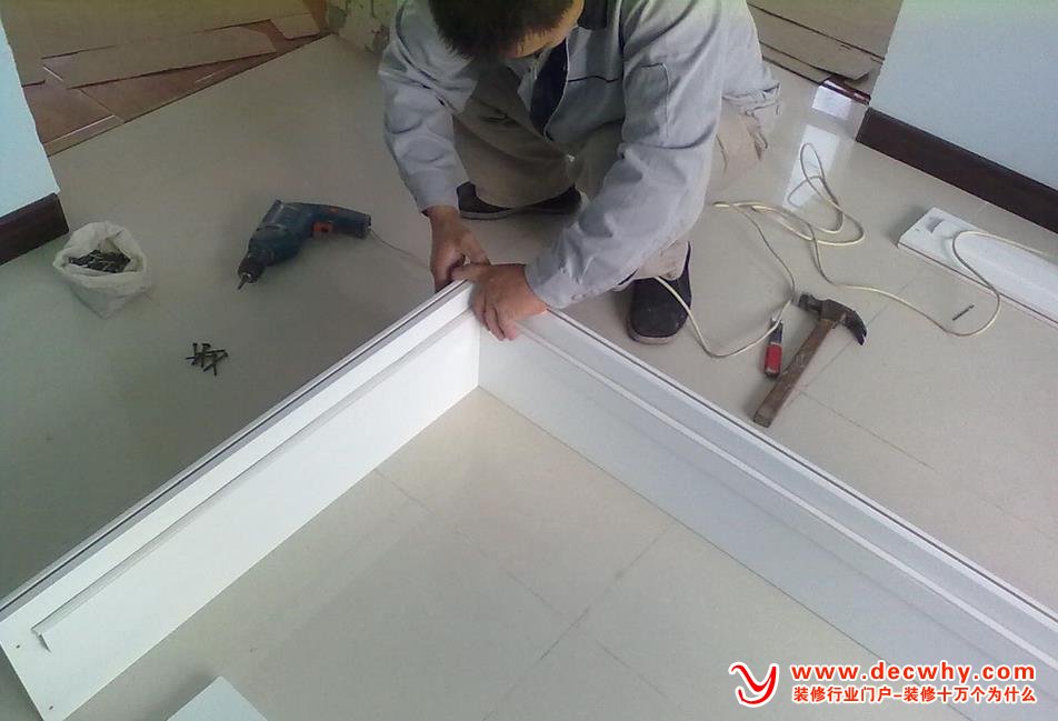 业主在装修中应对每一件进场的材料进行验收后再施工